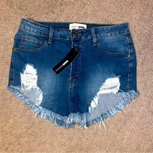 NWT Fashion Nova Distressed Denim Shorts Size 13